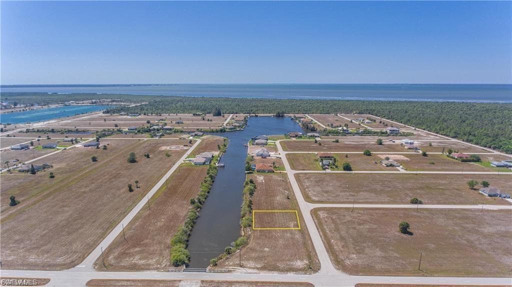 4010 NW 39th LN CAPE CORAL, FL 33993