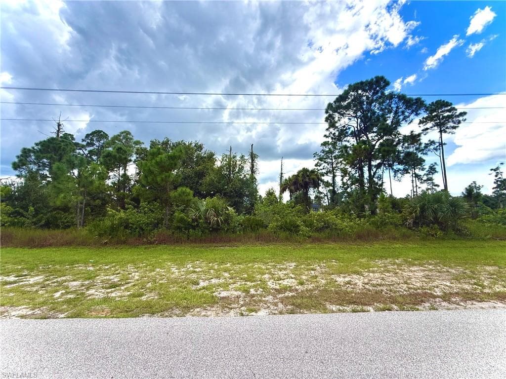 230 McArthur BLVD LEHIGH ACRES, FL 33974