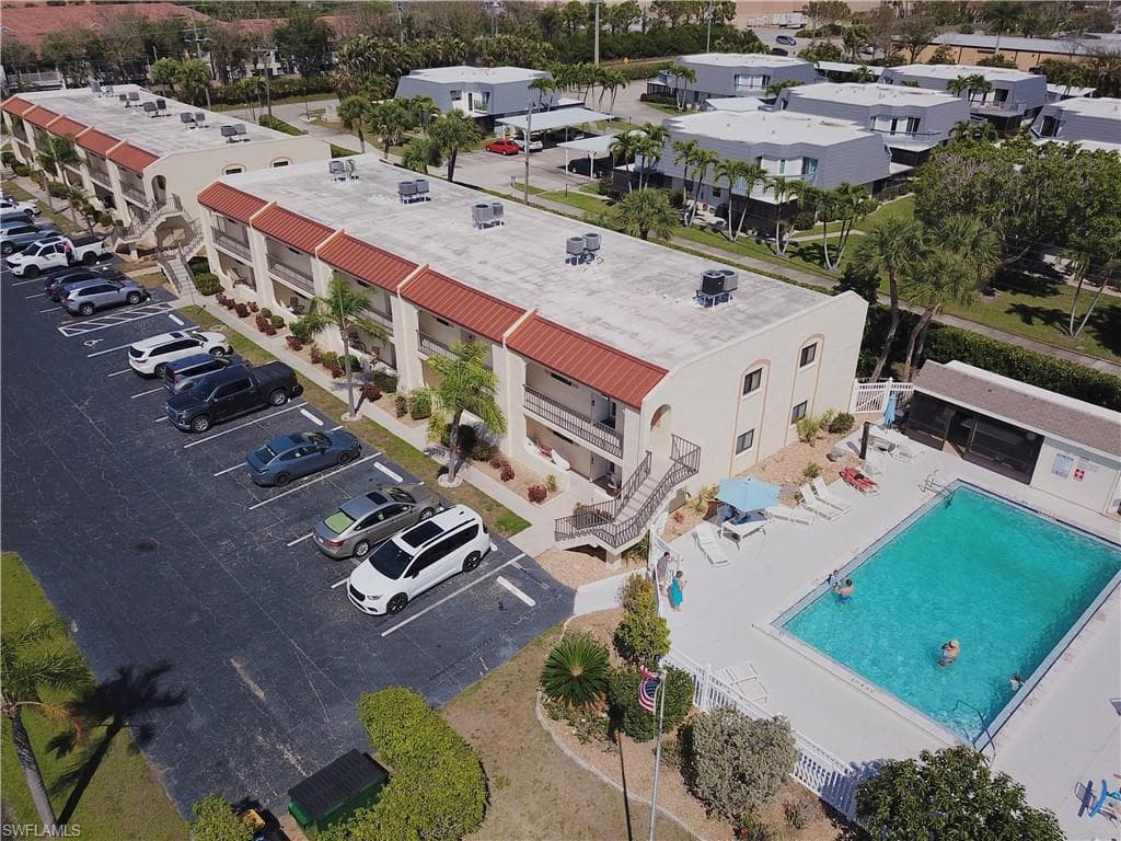 16380 Dublin CIR 204 FORT MYERS, FL 33908