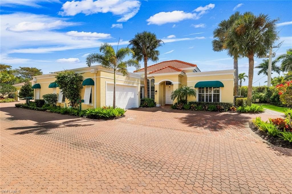 3710 Rachel LN NAPLES, FL 34103
