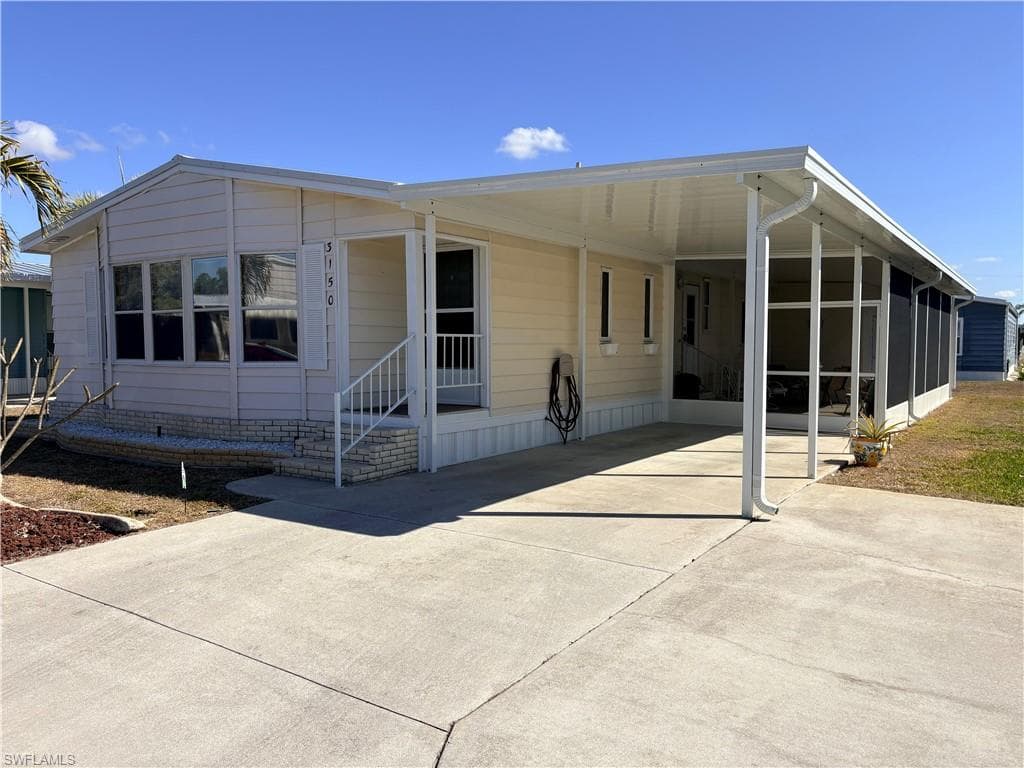 3150 Bunny Run DR NORTH FORT MYERS, FL 33917