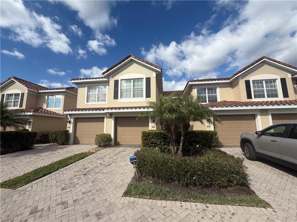 10339 Whispering Palms DR 202 FORT MYERS, FL 33913