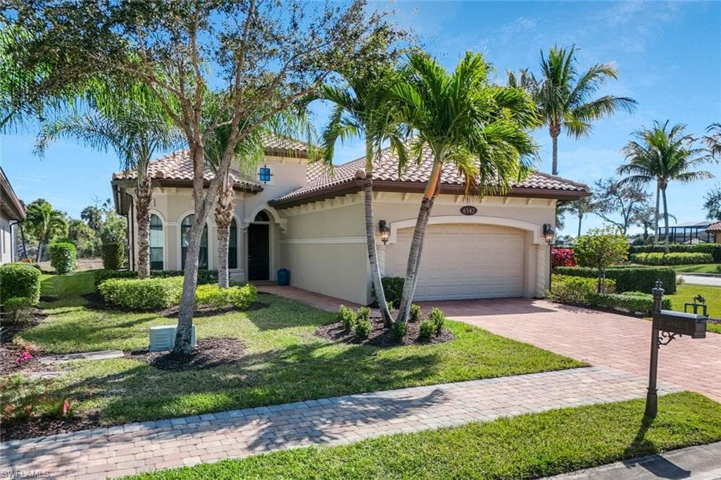 6542 Amarone LN NAPLES, FL 34113