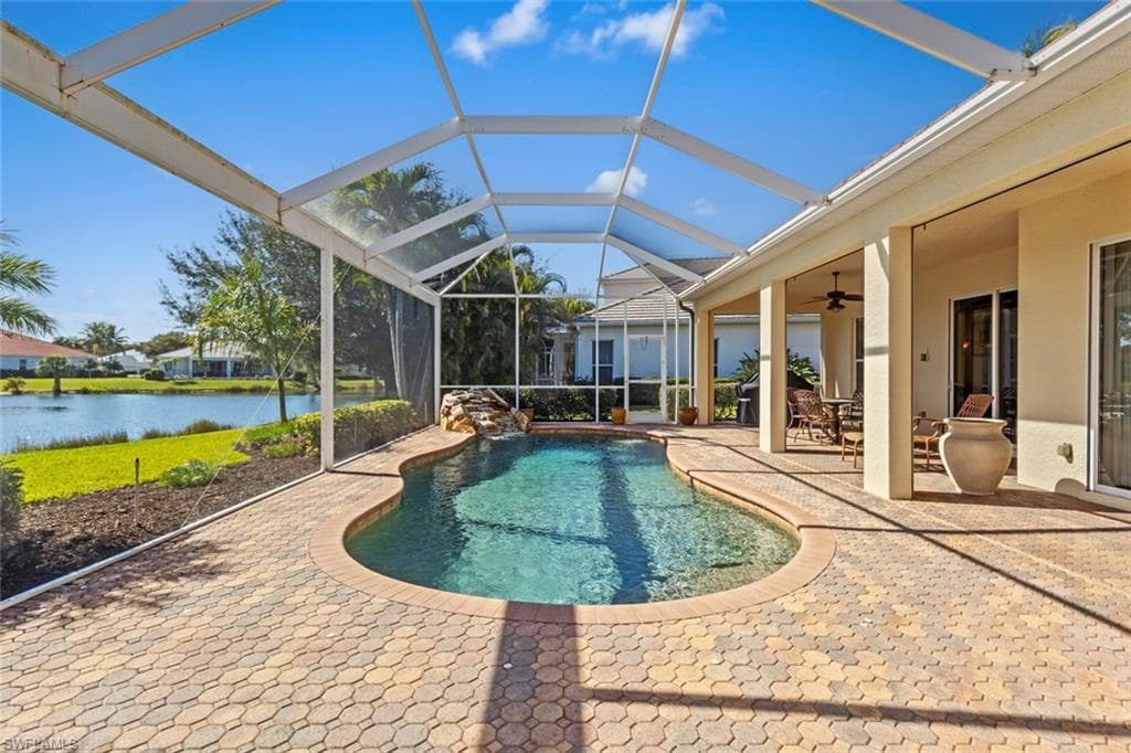 2634 Stonyhill CT CAPE CORAL, FL 33991