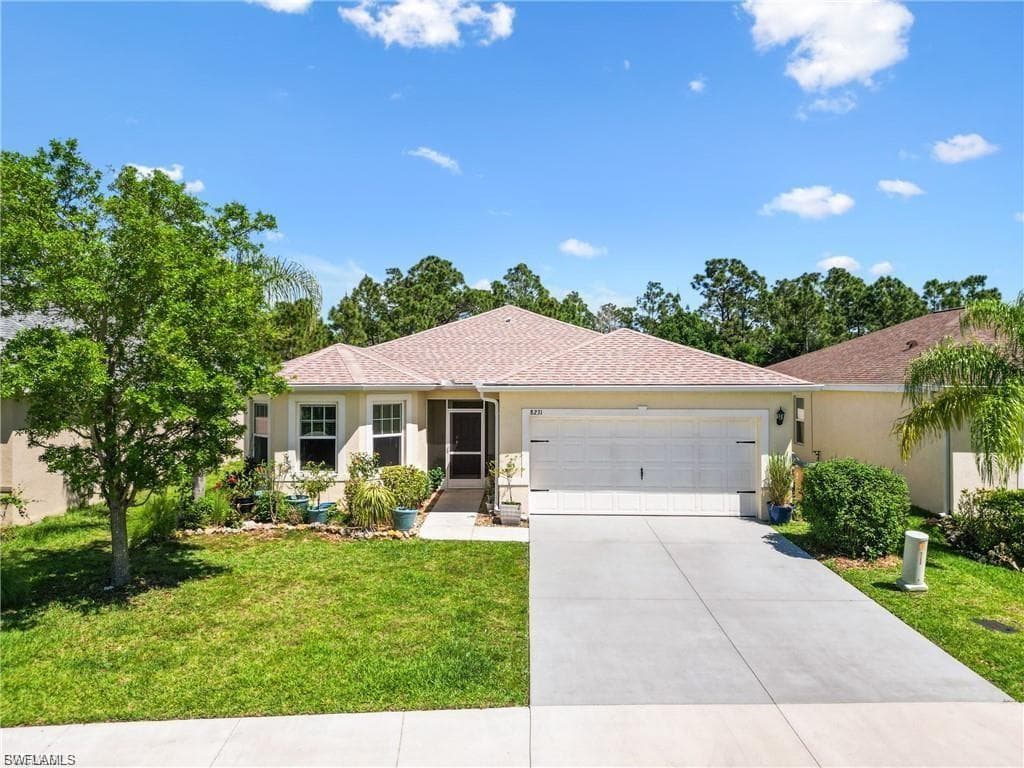 8231 Gopher Tortoise TRL LEHIGH ACRES, FL 33972