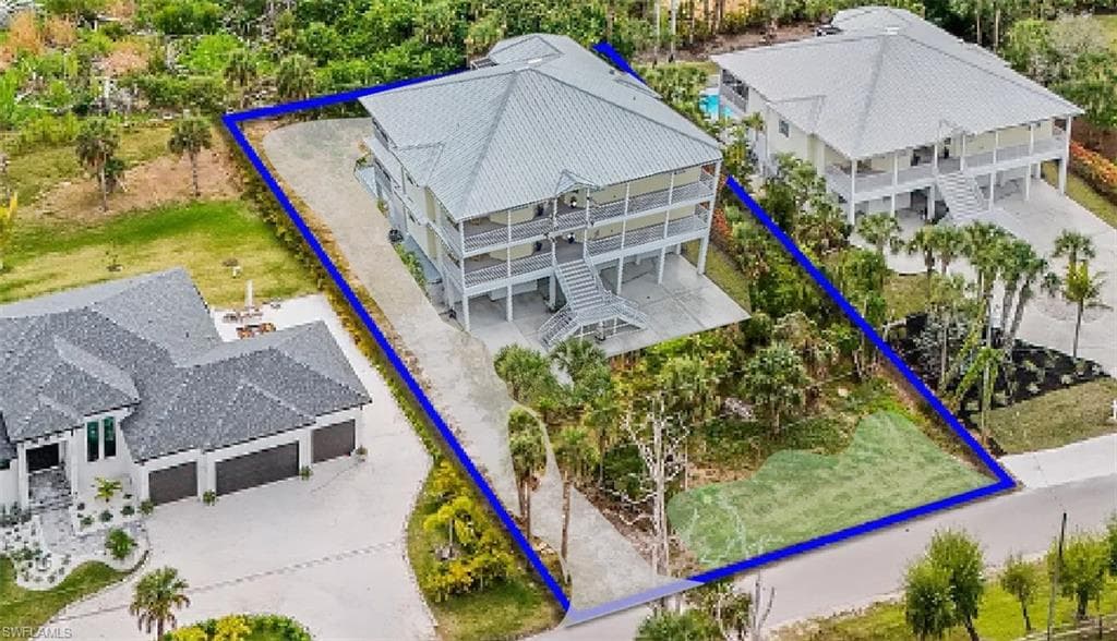 13407 Electron DR FORT MYERS, FL 33908