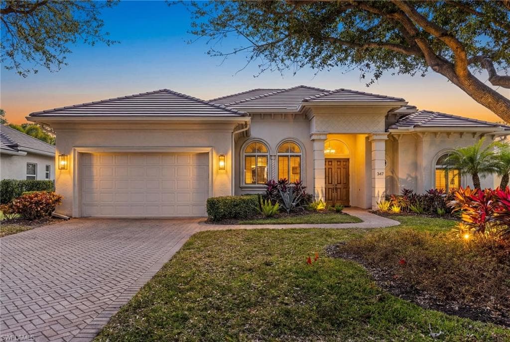 347 Saddlebrook LN NAPLES, FL 34110