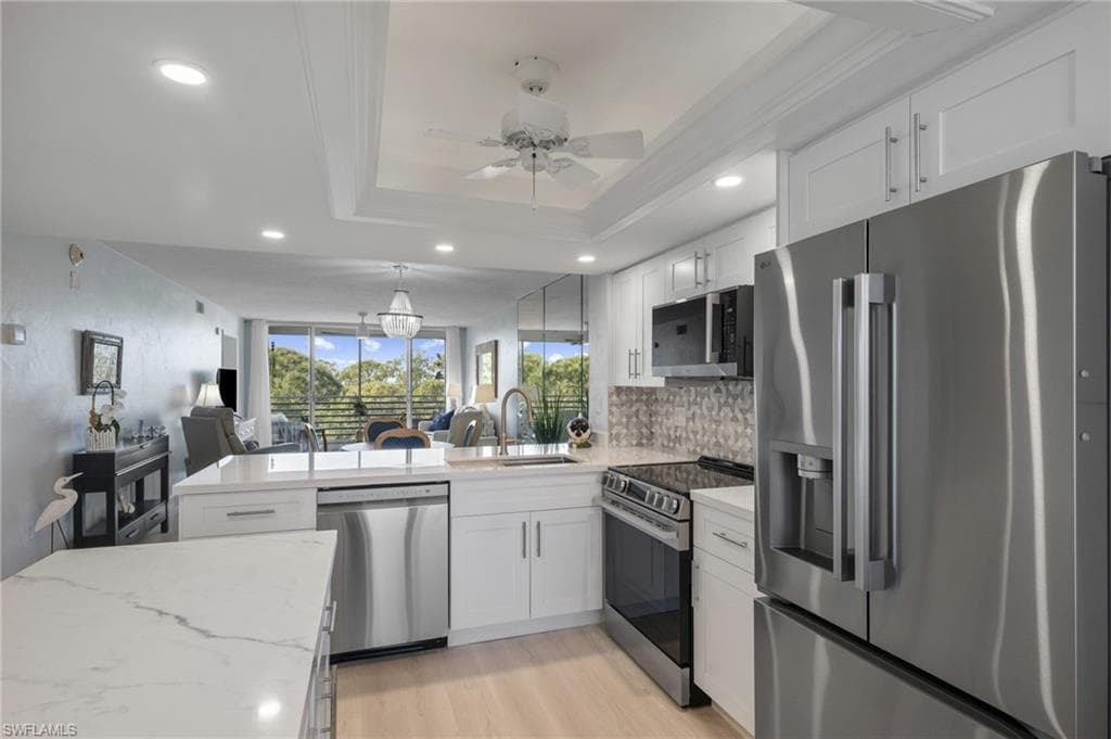 290 Naples Cove DR 2604 NAPLES, FL 34110