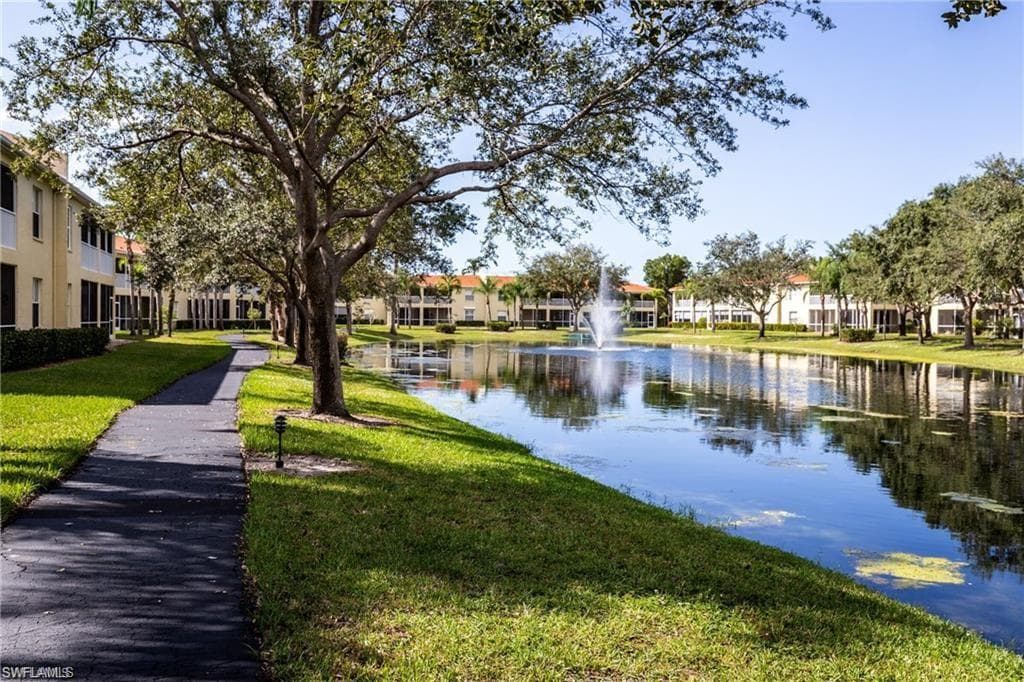 100 Diamond CIR 108 NAPLES, FL 34110
