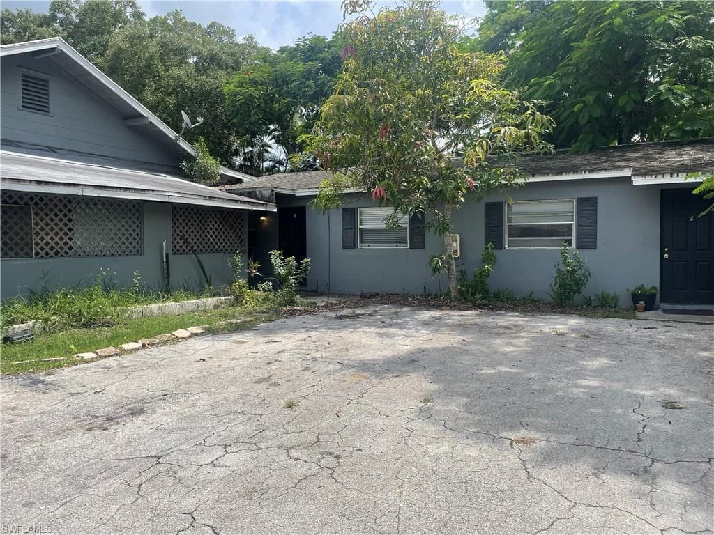1840 Lafayette ST 3 FORT MYERS, FL 33901