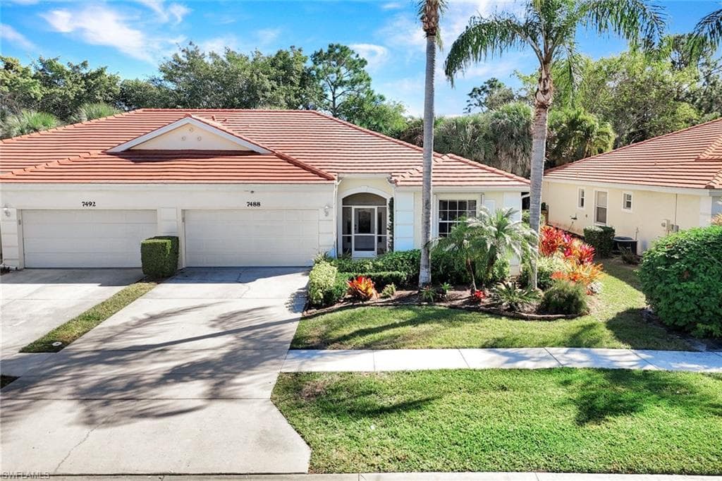 7488 Berkshire Pines DR NAPLES, FL 34104