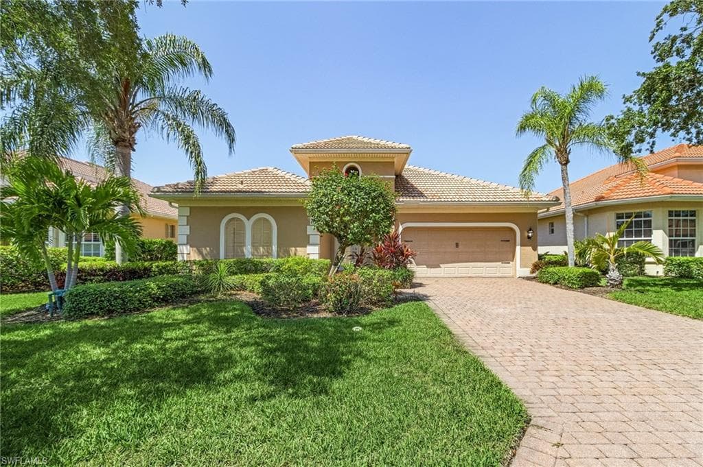 6753 Bent Grass DR NAPLES, FL 34113