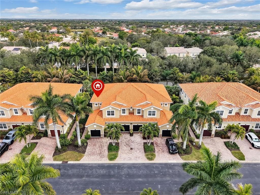 28054 Sosta LN 3 BONITA SPRINGS, FL 34135