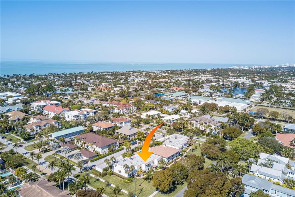1070 6th ST S 1070 NAPLES, FL 34102