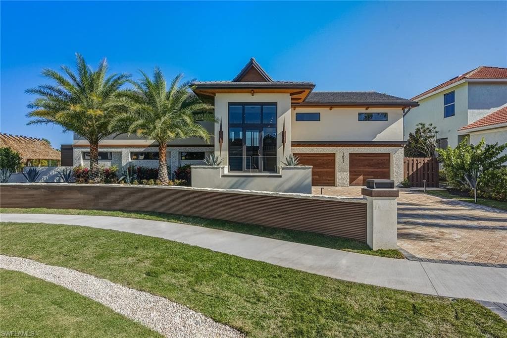 191 Leeward CT MARCO ISLAND, FL 34145