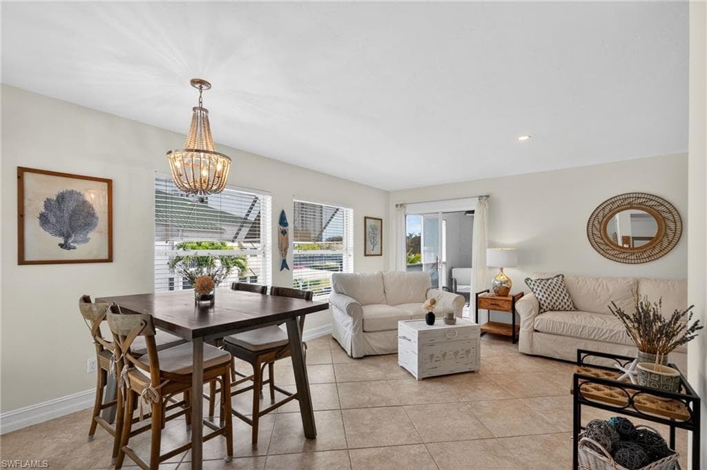 523 Club Side DR 2-523 NAPLES, FL 34110