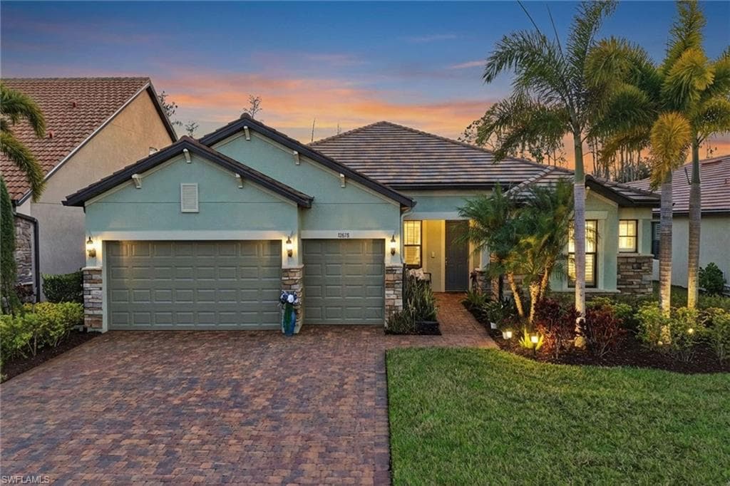 12078 Winfield CIR FORT MYERS, FL 33966