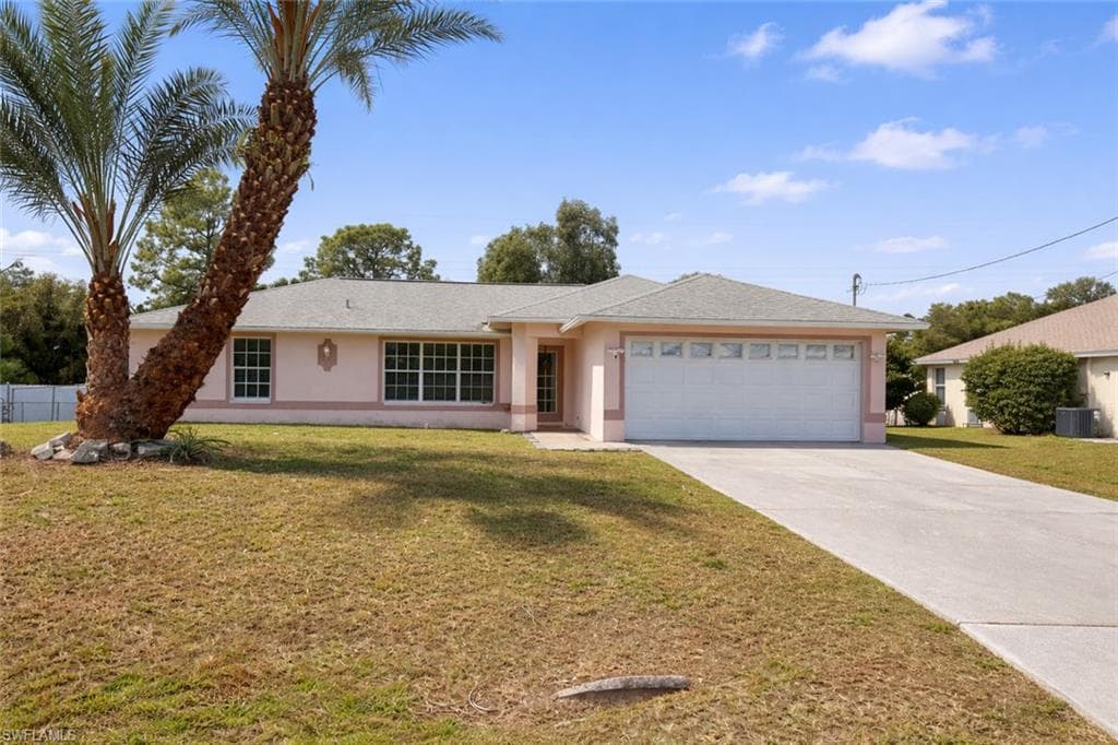 755 Arundel CIR FORT MYERS, FL 33913