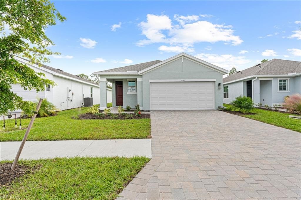 1150 Brooklands DR FORT MYERS, FL 33905