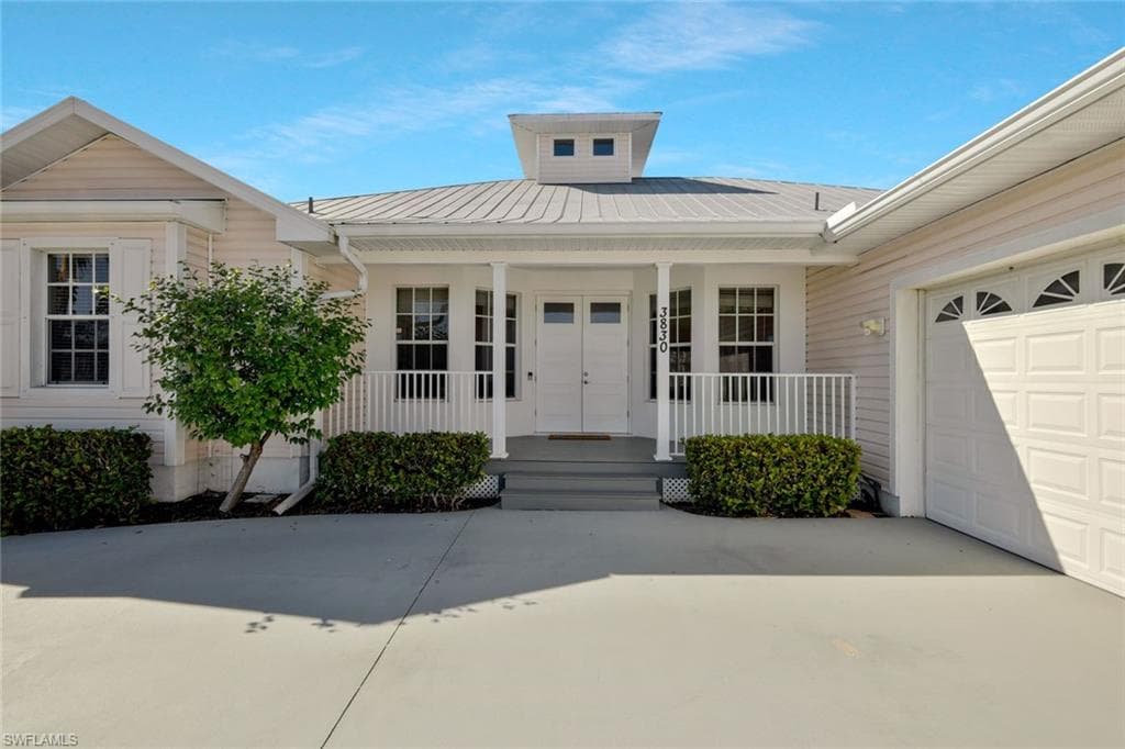 3830 SW 15th PL CAPE CORAL, FL 33914