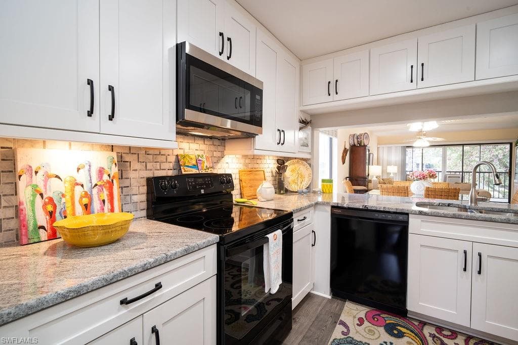 1200 Commonwealth CIR H201 NAPLES, FL 34116