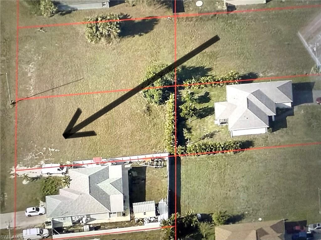 2911 NE 2nd PL CAPE CORAL, FL 33909