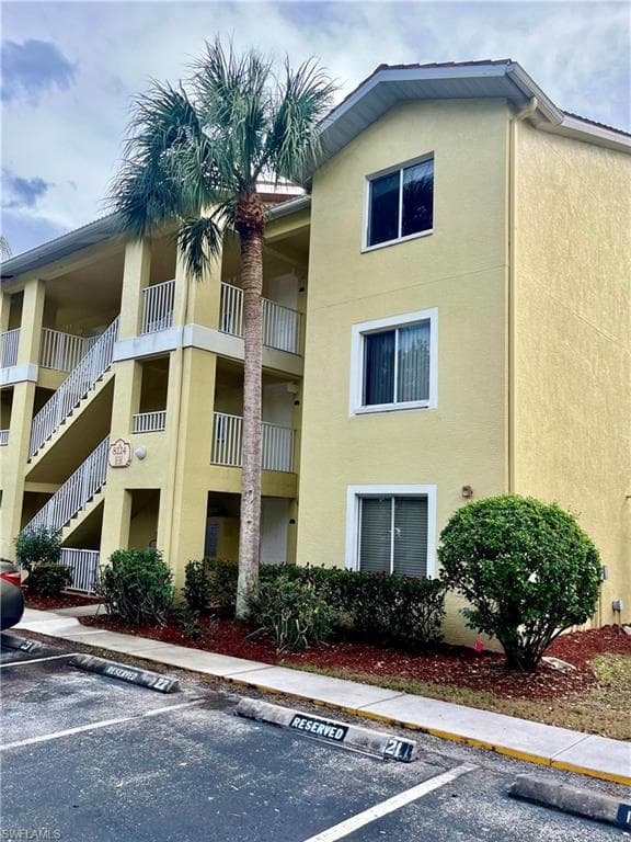 8224 Key Royal CIR 211 NAPLES, FL 34119