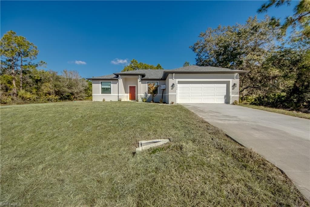 2512 48th ST W LEHIGH ACRES, FL 33971