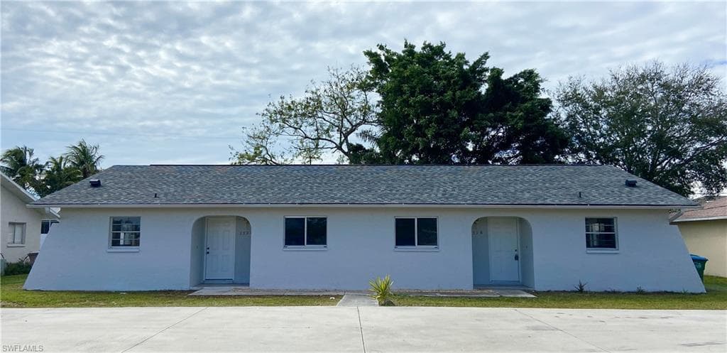1718 SW Santa Barbara PL CAPE CORAL, FL 33991