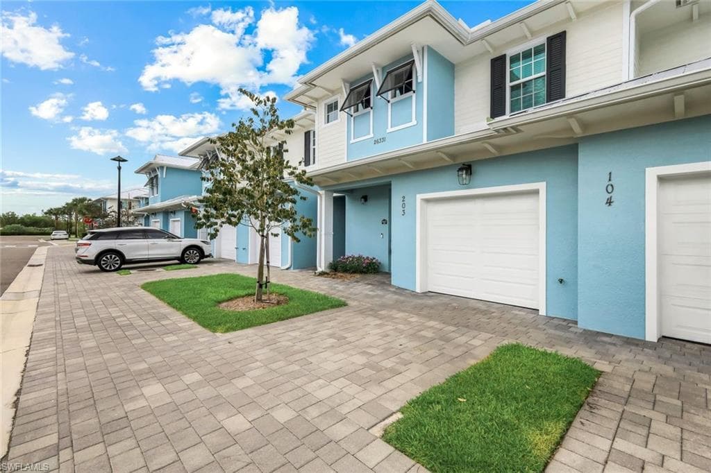 26331 Coco Cay CIR 203 BONITA SPRINGS, FL 34135