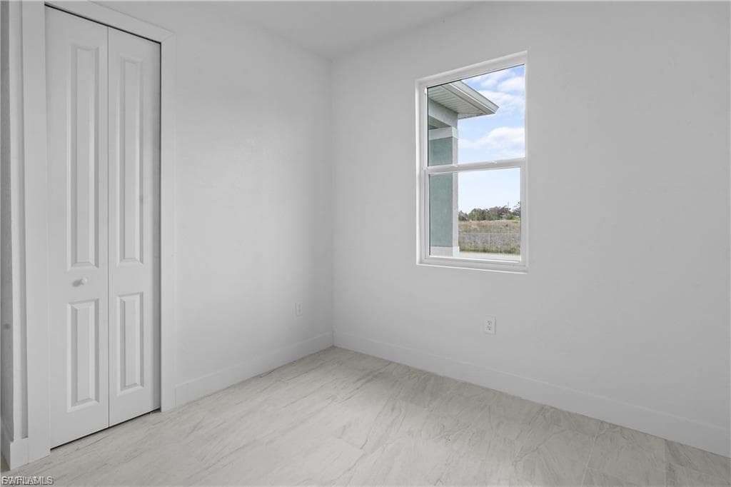 656 Grant LEHIGH ACRES, FL 33974