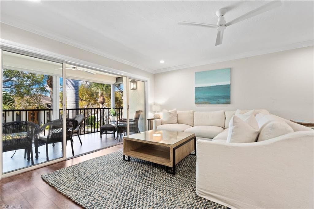 1063 8th ST S 202 NAPLES, FL 34102