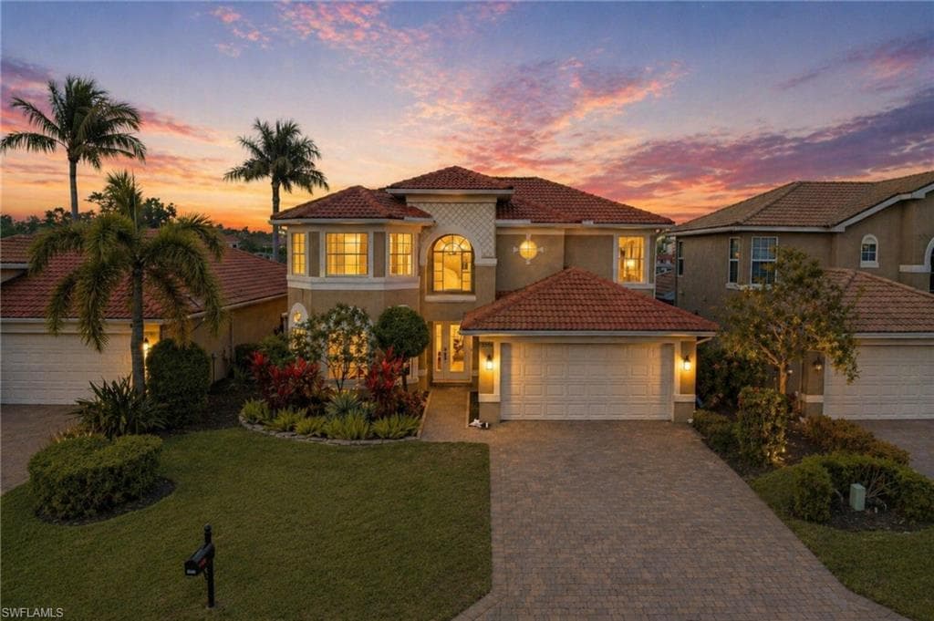 9308 La Bianco ST ESTERO, FL 33967