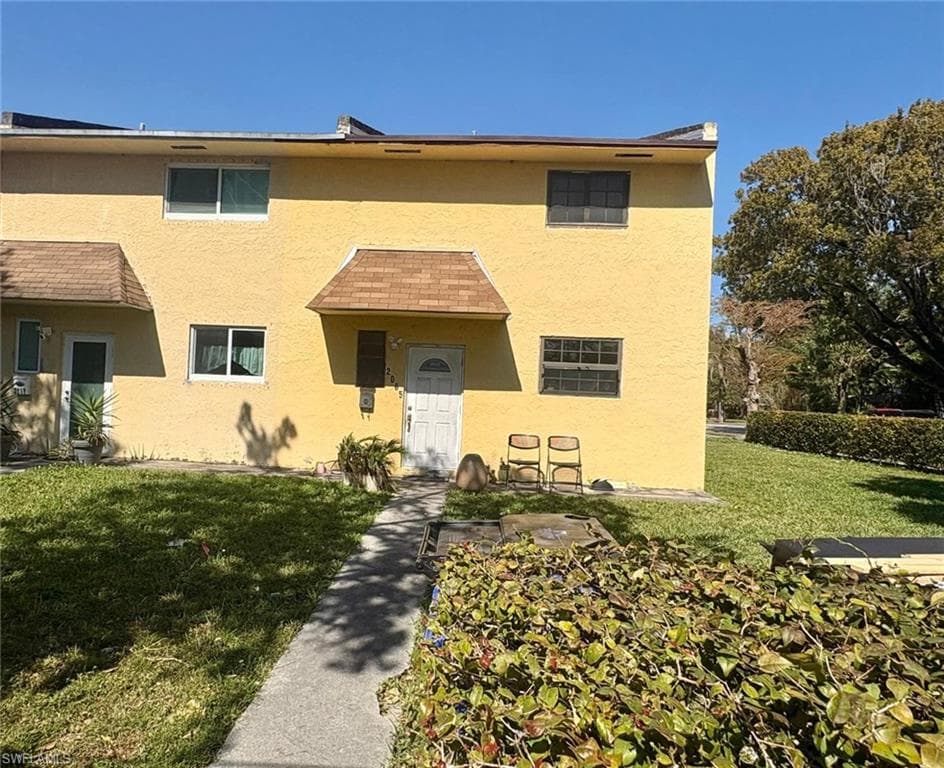 2065 NE 139th ST NORTH MIAMI BEACH, FL 33181