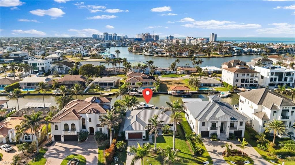 266 Egret AVE NAPLES, FL 34108