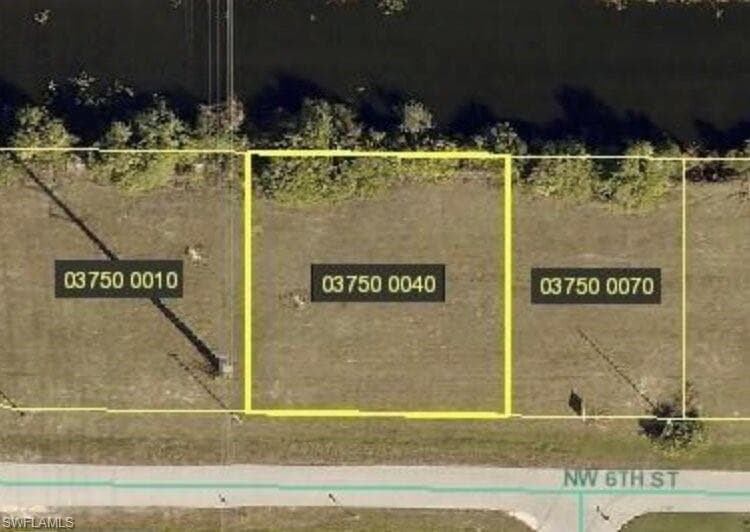 2403 NW 6th ST CAPE CORAL, FL 33993