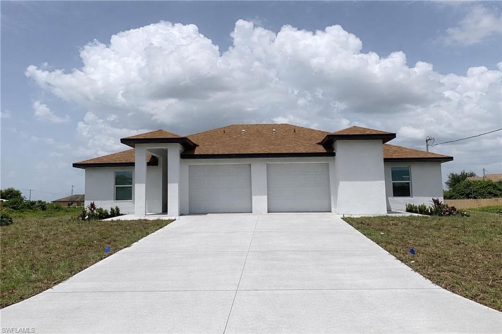 1114 Capetown AVE B LEHIGH ACRES, FL 33974