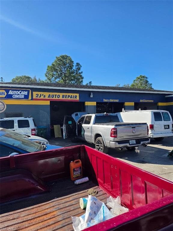 336 Gunnery RD S LEHIGH ACRES, FL 33973