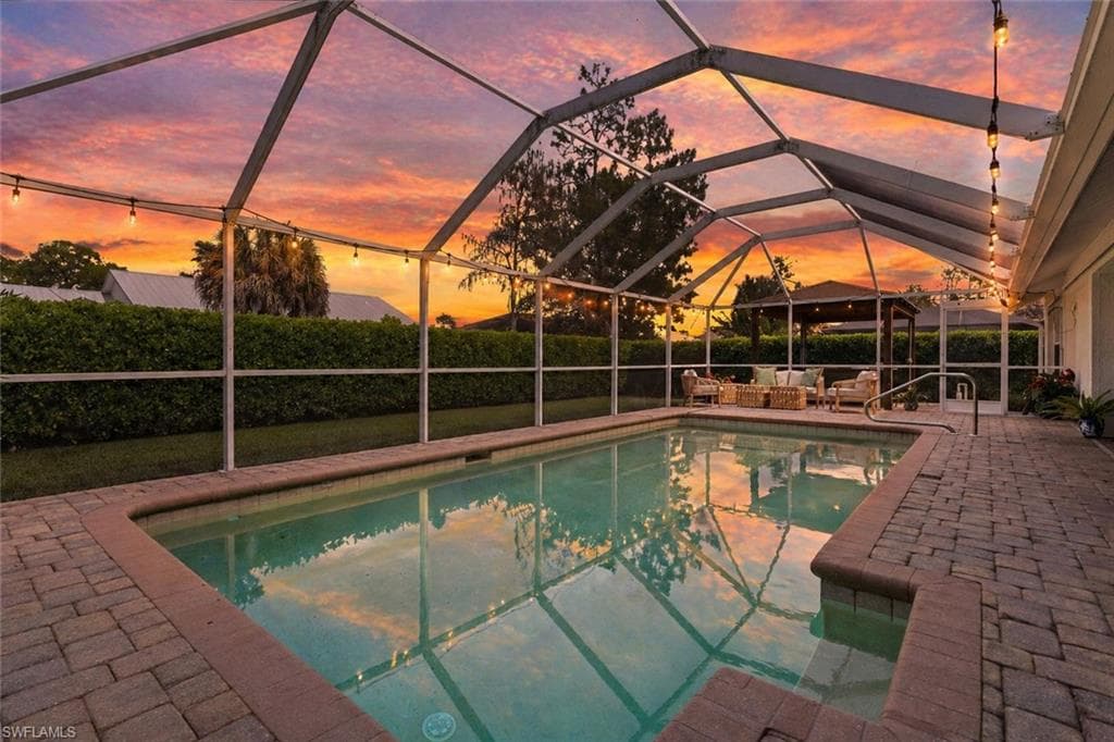 261 Kirtland DR NAPLES, FL 34110