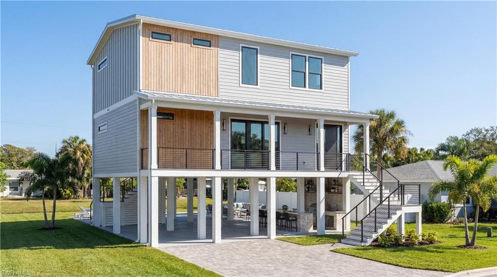140 Jefferson ST FORT MYERS BEACH, FL 33931