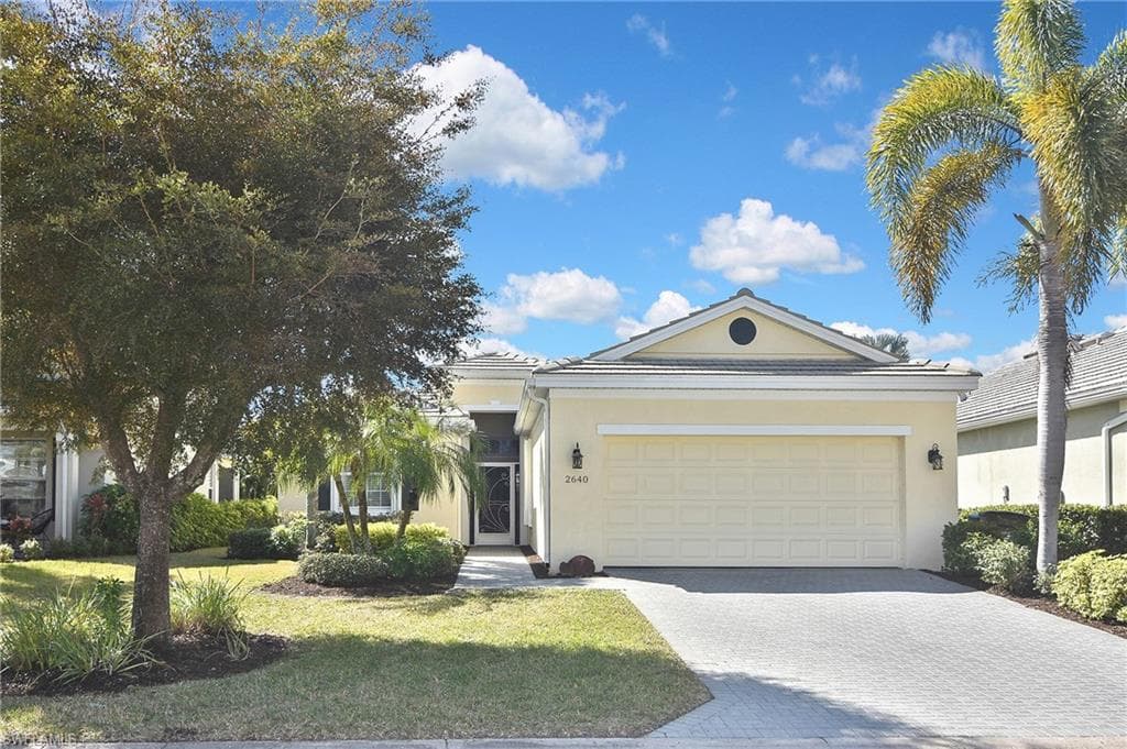 2640 Maraval CT CAPE CORAL, FL 33991