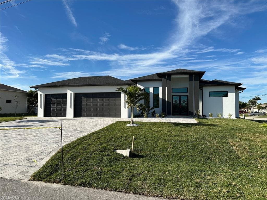 421 SW 9th ST CAPE CORAL, FL 33991