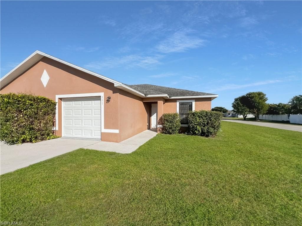 111 SE 2nd AVE CAPE CORAL, FL 33990