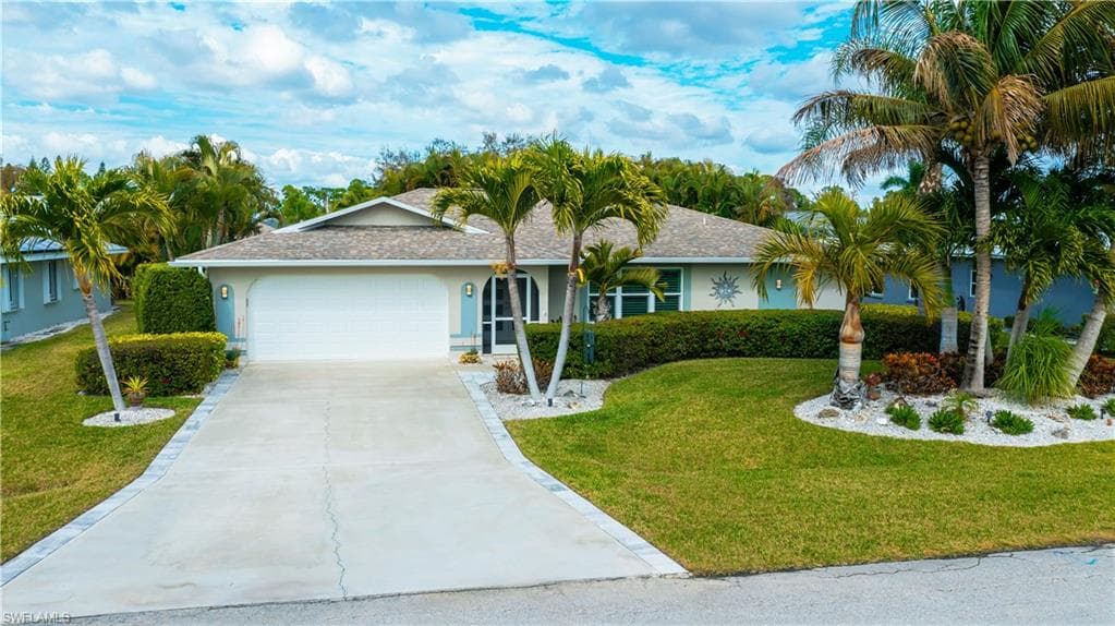 7391 Ramblers Strand FORT MYERS, FL 33967