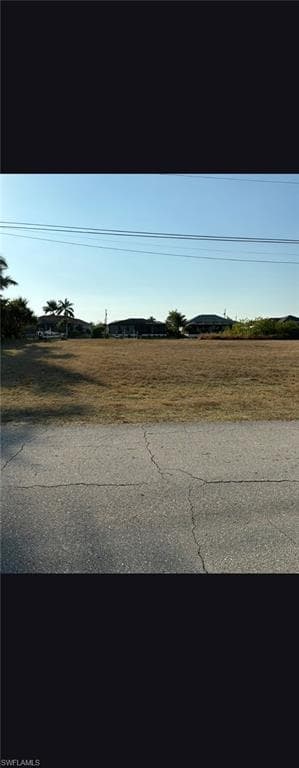 1005 36th AVE CAPE CORAL, FL 33993