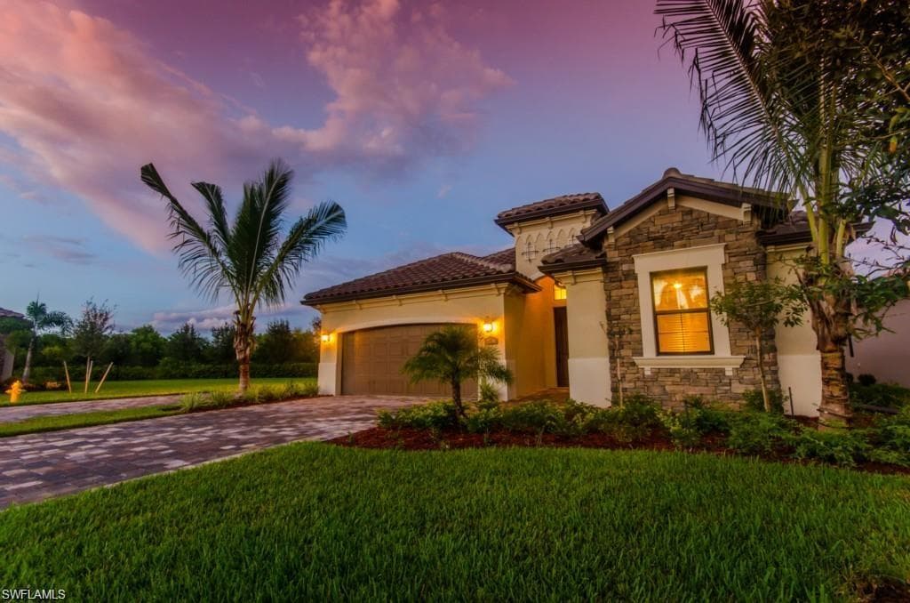 9234 Veneto PL NAPLES, FL 34113