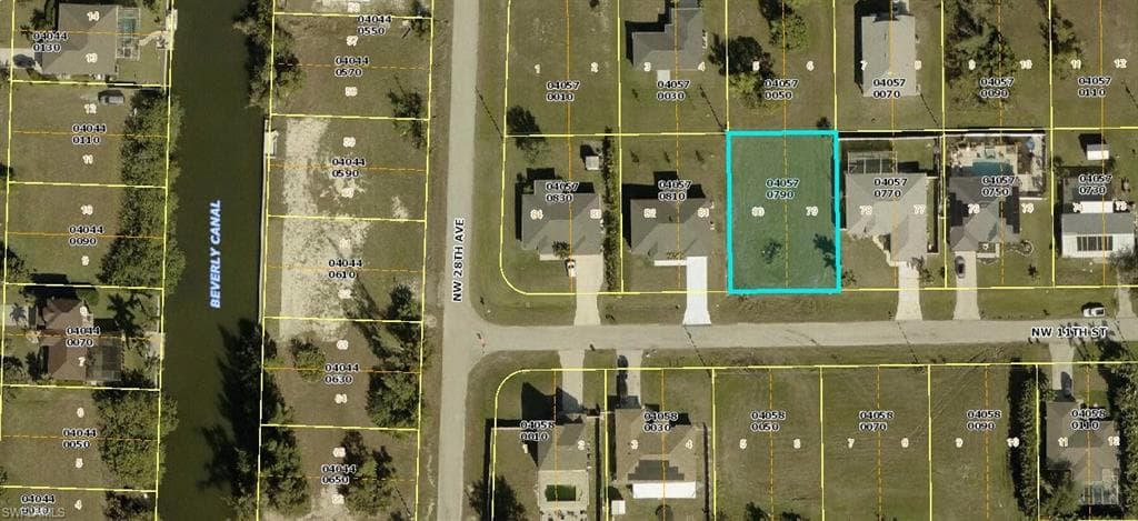 2733 NW 11th ST CAPE CORAL, FL 33993