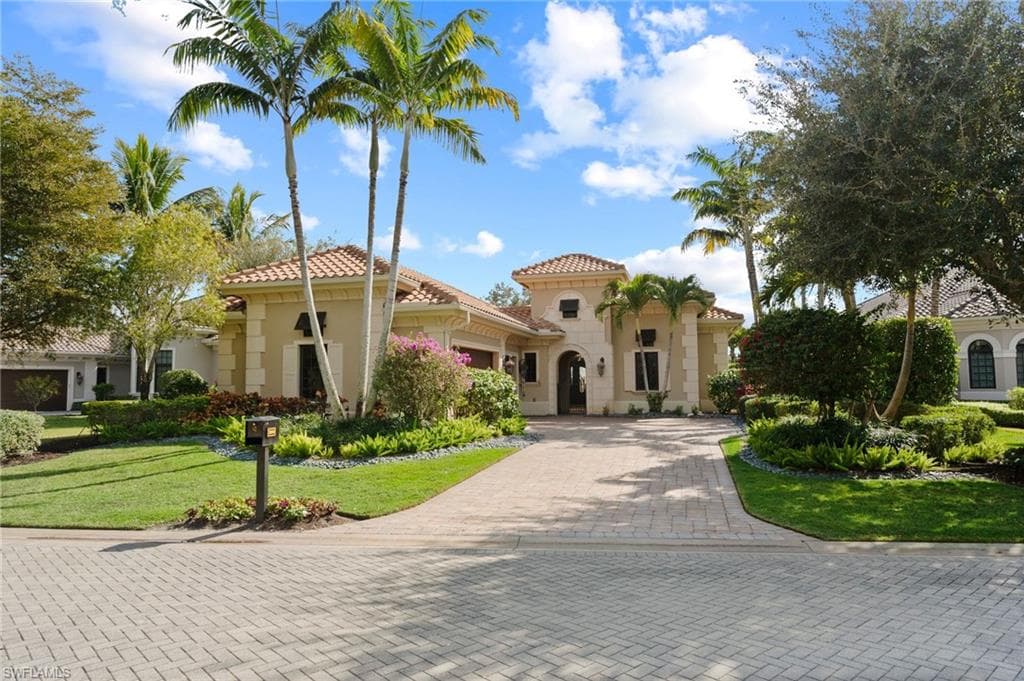 28860 Blaisdell DR NAPLES, FL 34119