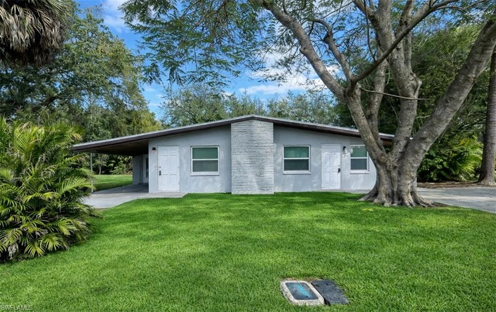 919 Freemont ST FORT MYERS, FL 33916