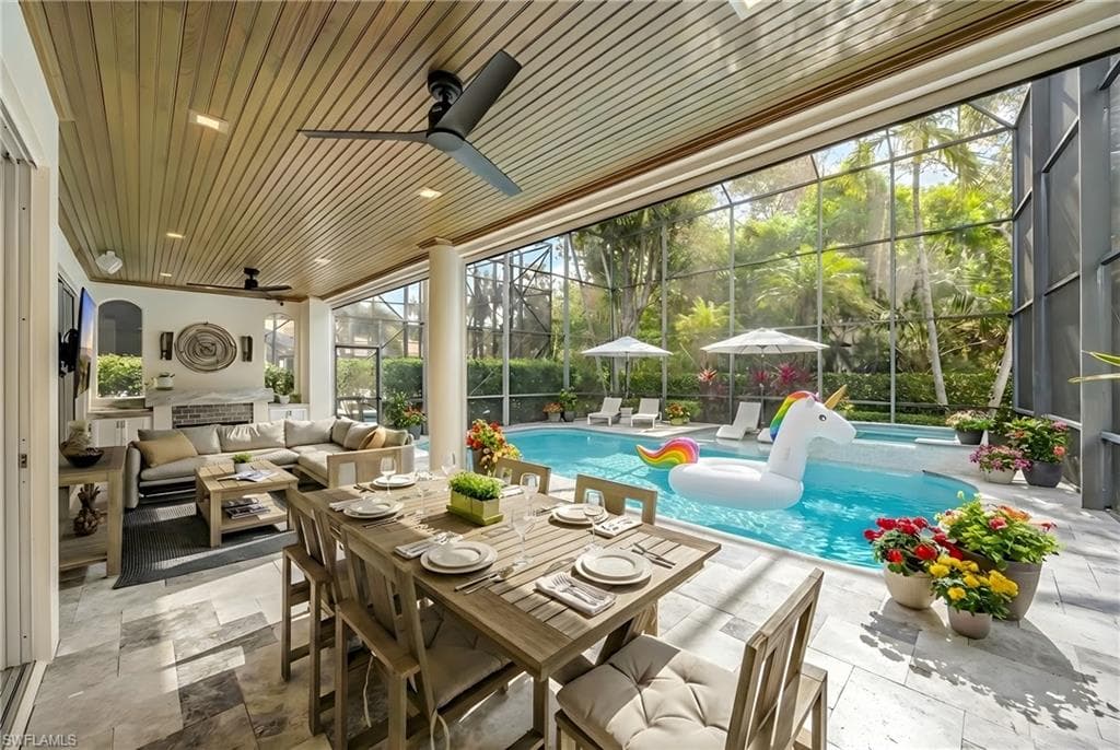 9266 Troon Lakes DR NAPLES, FL 34109